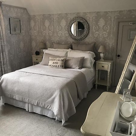 West Tyning Bed and Breakfast Bitton Εξωτερικό φωτογραφία
