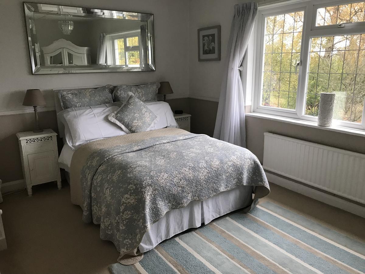West Tyning Bed and Breakfast Bitton Εξωτερικό φωτογραφία
